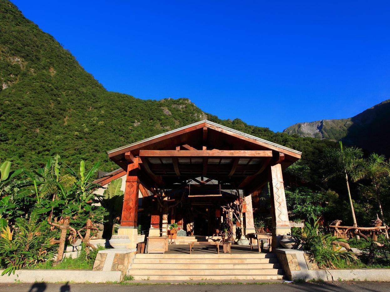 Taroko Village Hotel Fushi Exterior photo