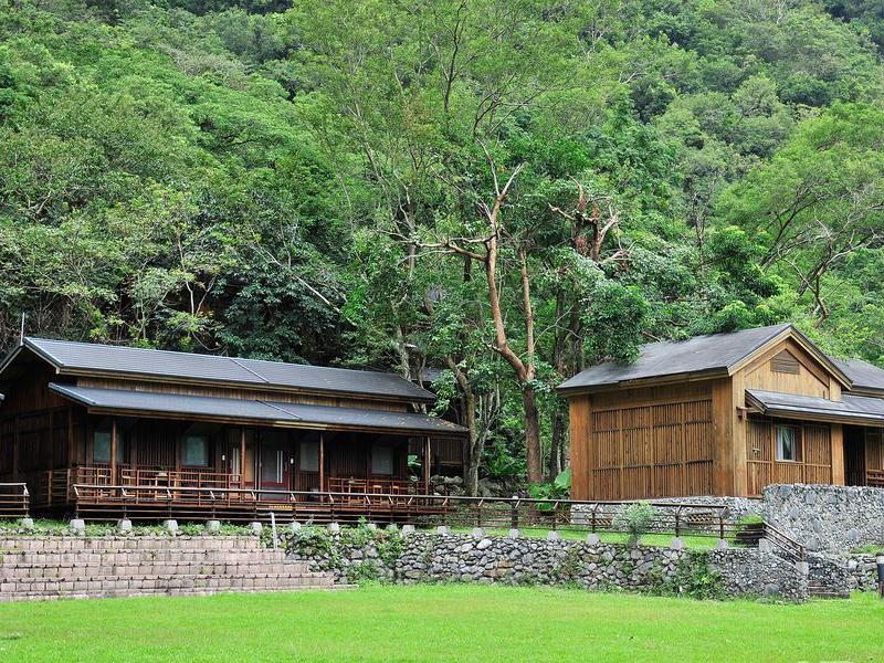 Taroko Village Hotel Fushi Exterior photo