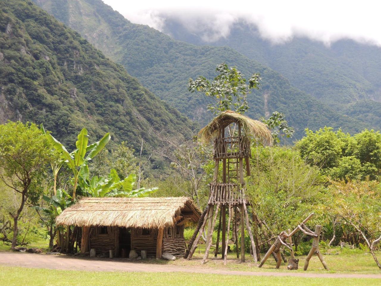 Taroko Village Hotel Fushi Exterior photo